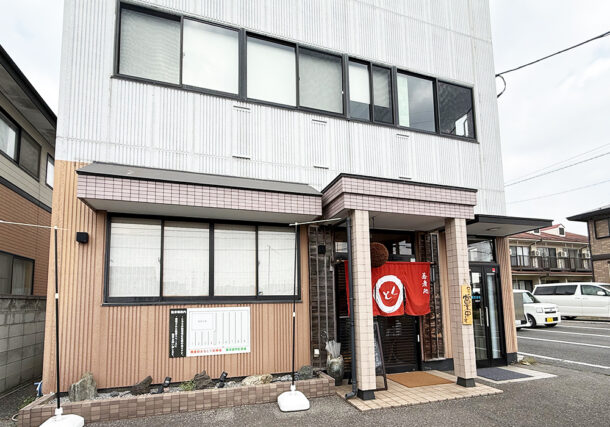 小山市の蕎麦処まるとく