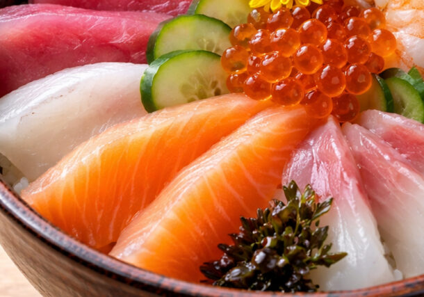 小山市の海鮮丼「魚めし屋」